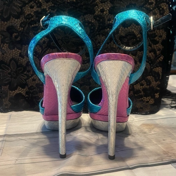 Brian Atwood Fontenay Hologram Snake Embossed Platform Pump sz 7.5 Brand New 🔥 - Picture 3 of 12